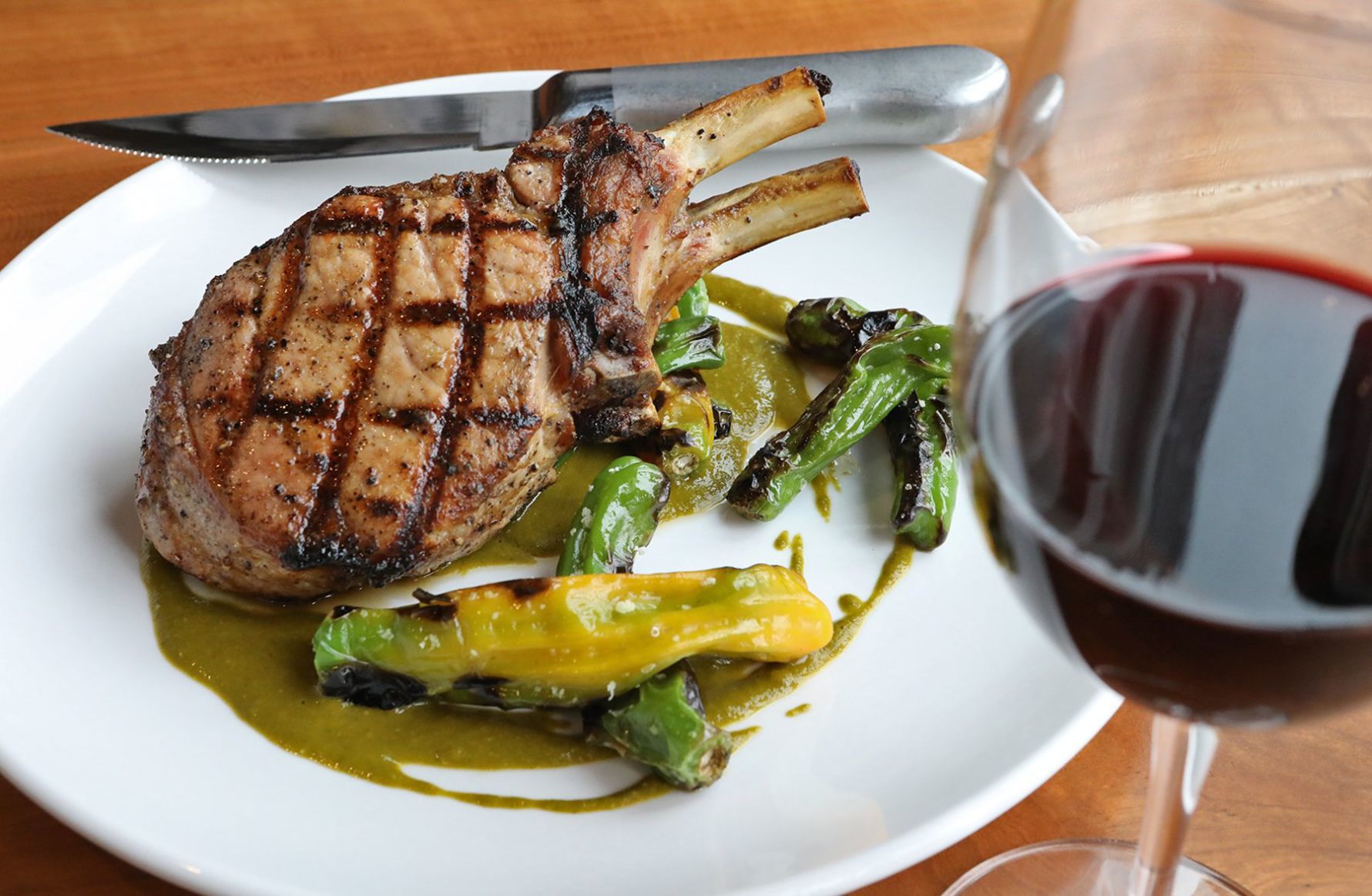 Dining Review of Louie in the DeMun neighborhood